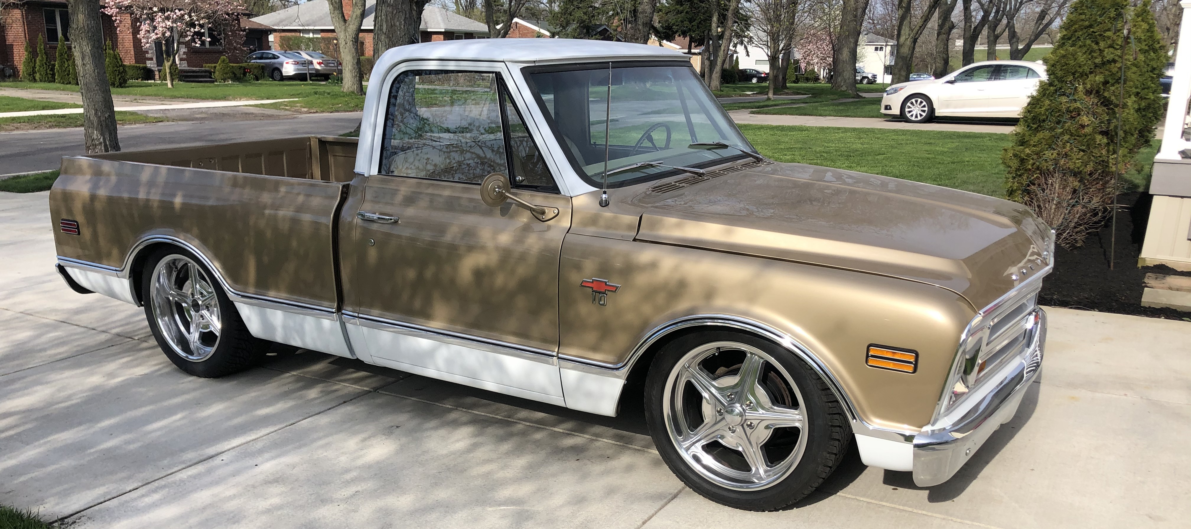 1968 Chevrolet C-10 Fleetside Pickup