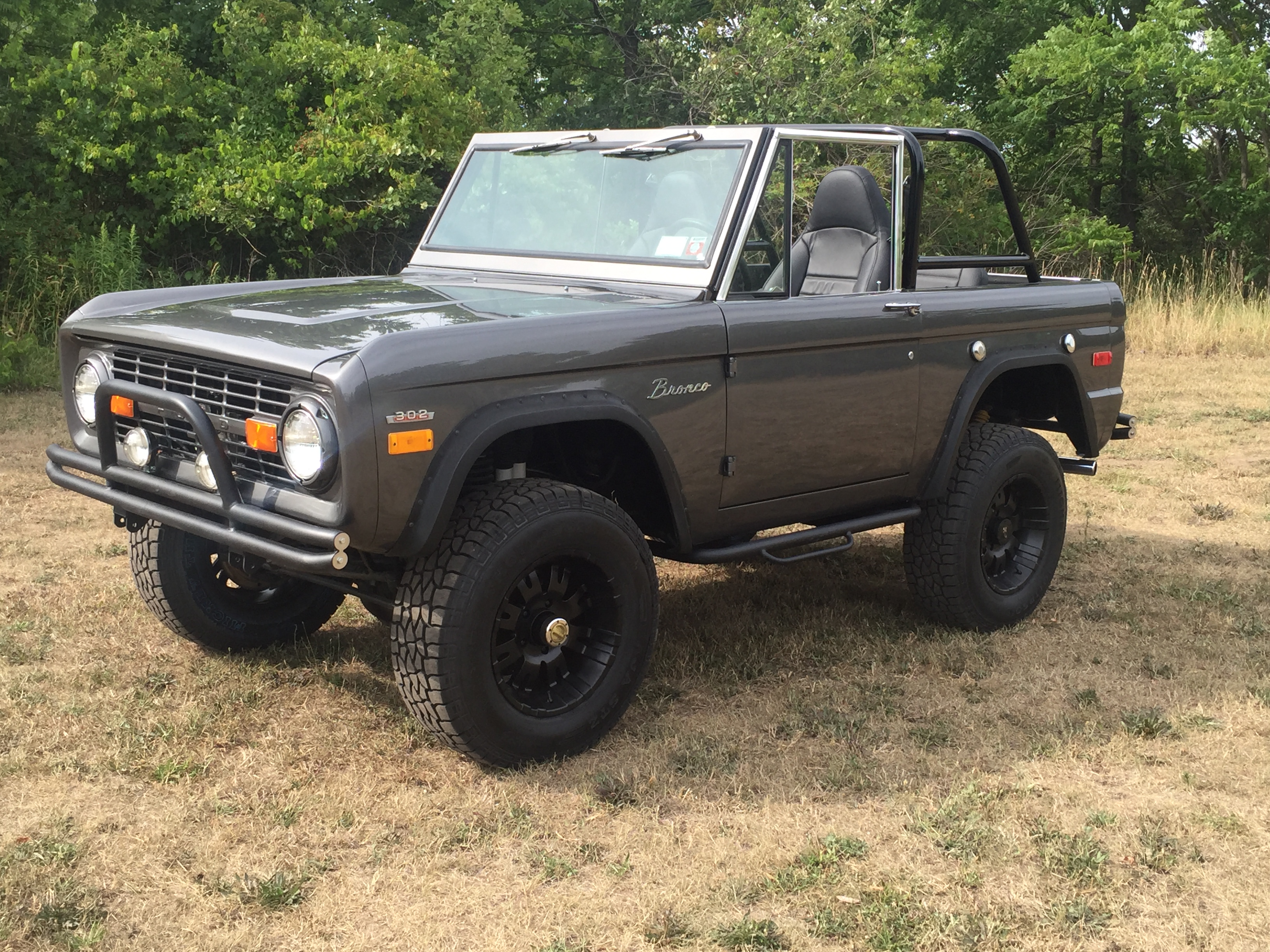 1970 Ford Bronco build photo 15