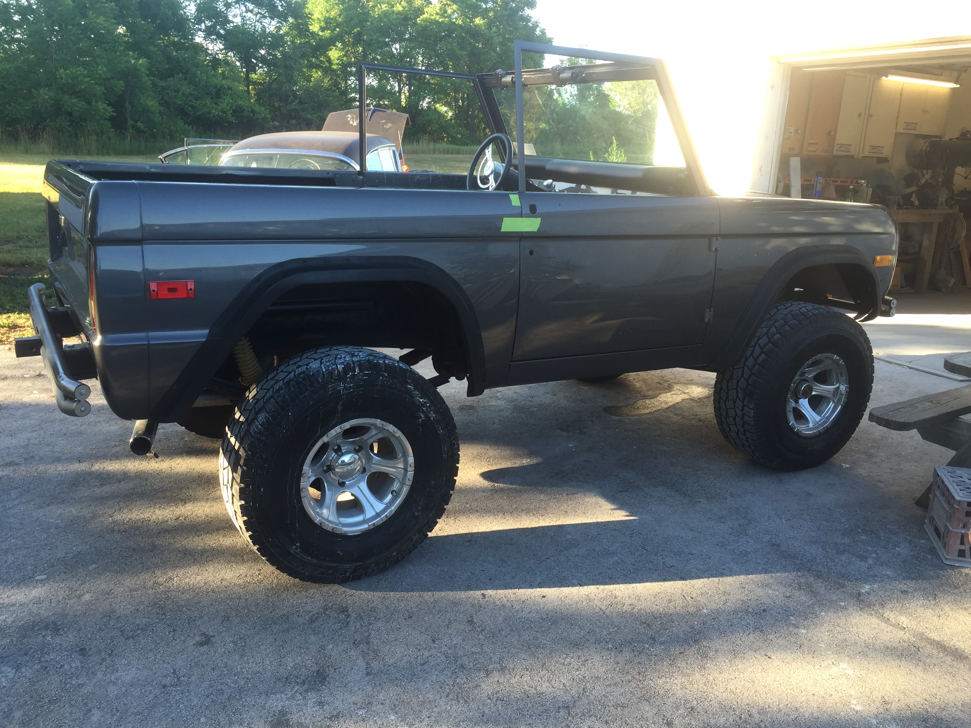 1970 Ford Bronco build photo 17