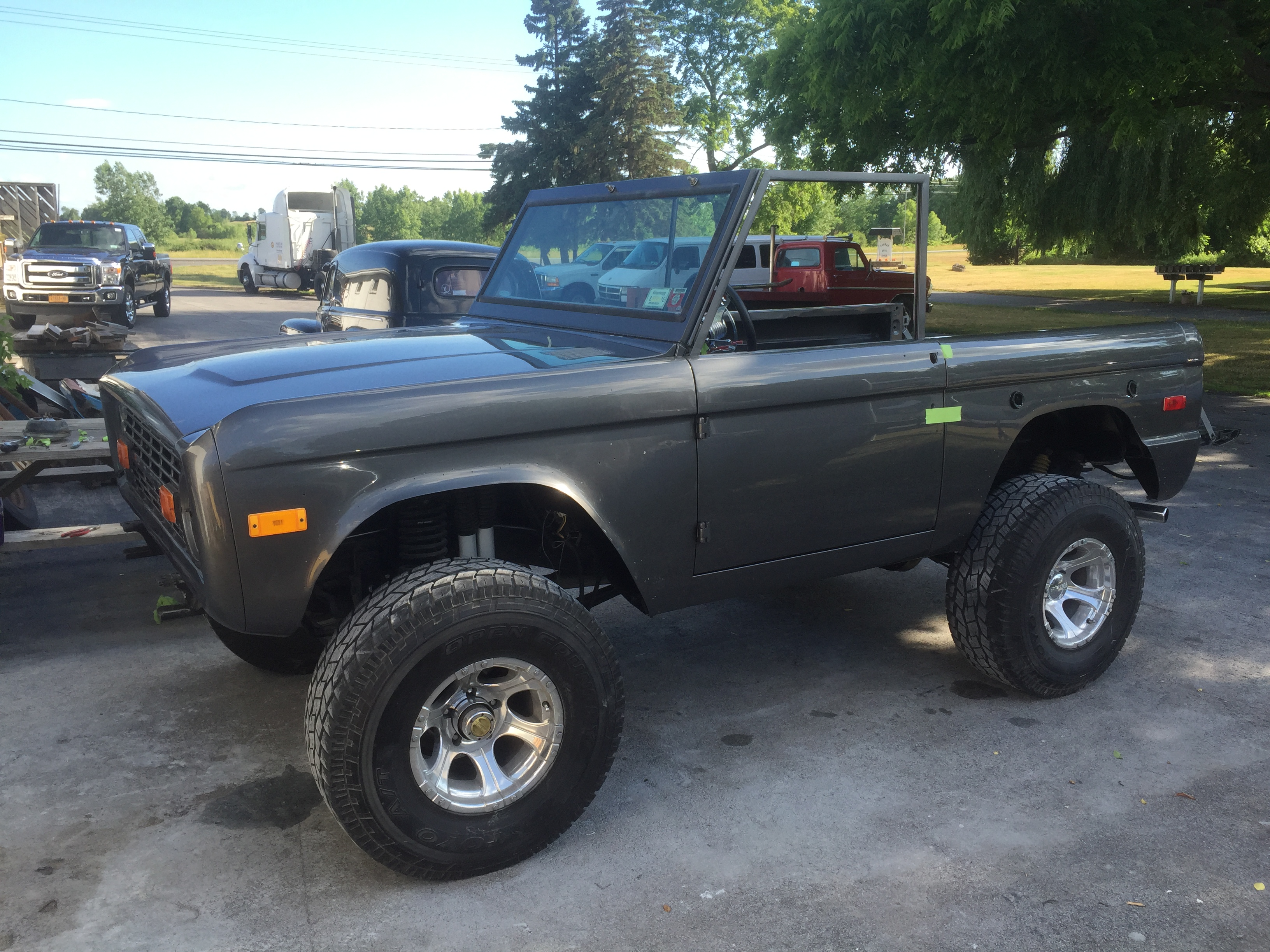 1970 Ford Bronco build photo 24