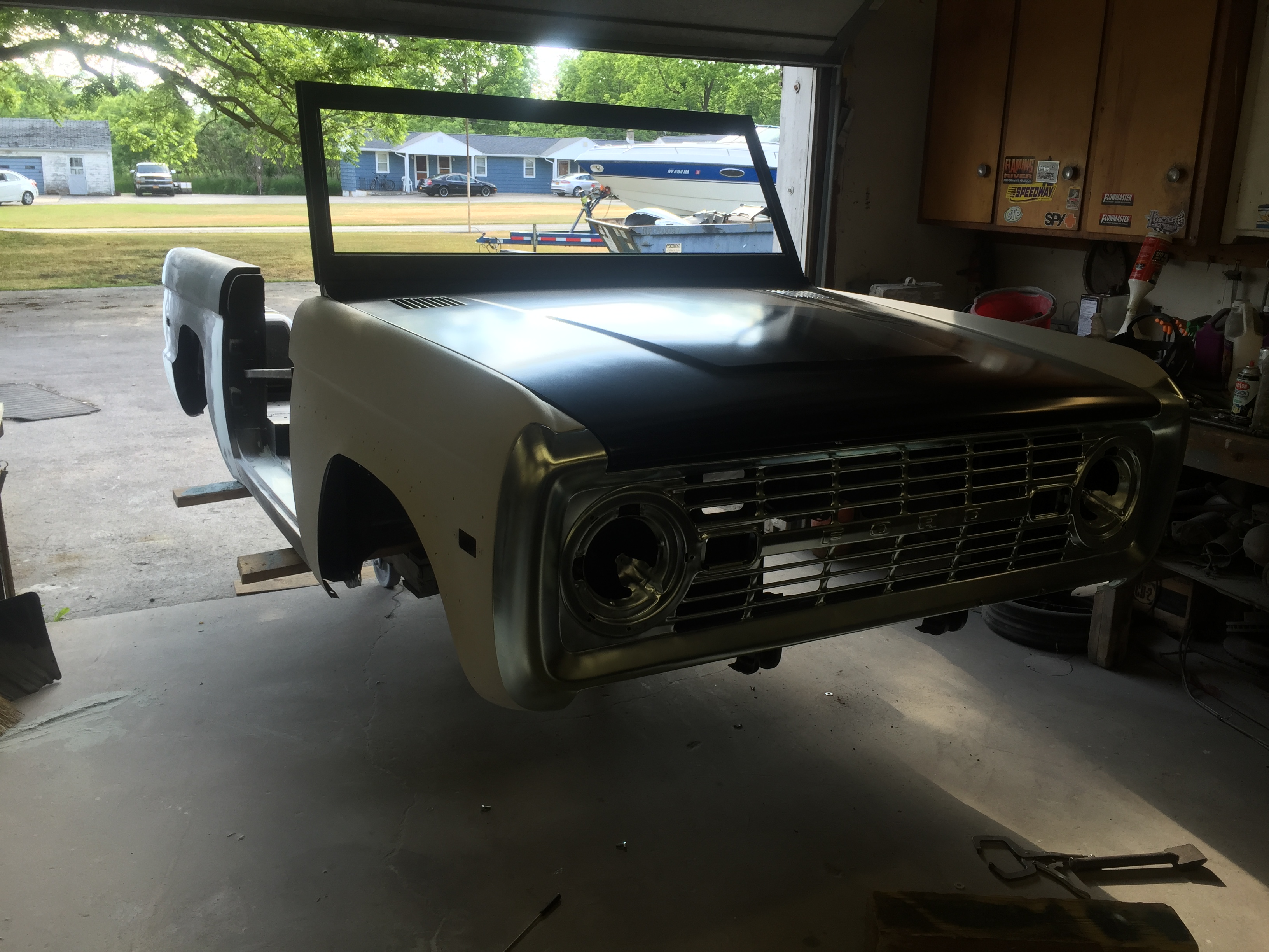 1970 Ford Bronco build photo 48