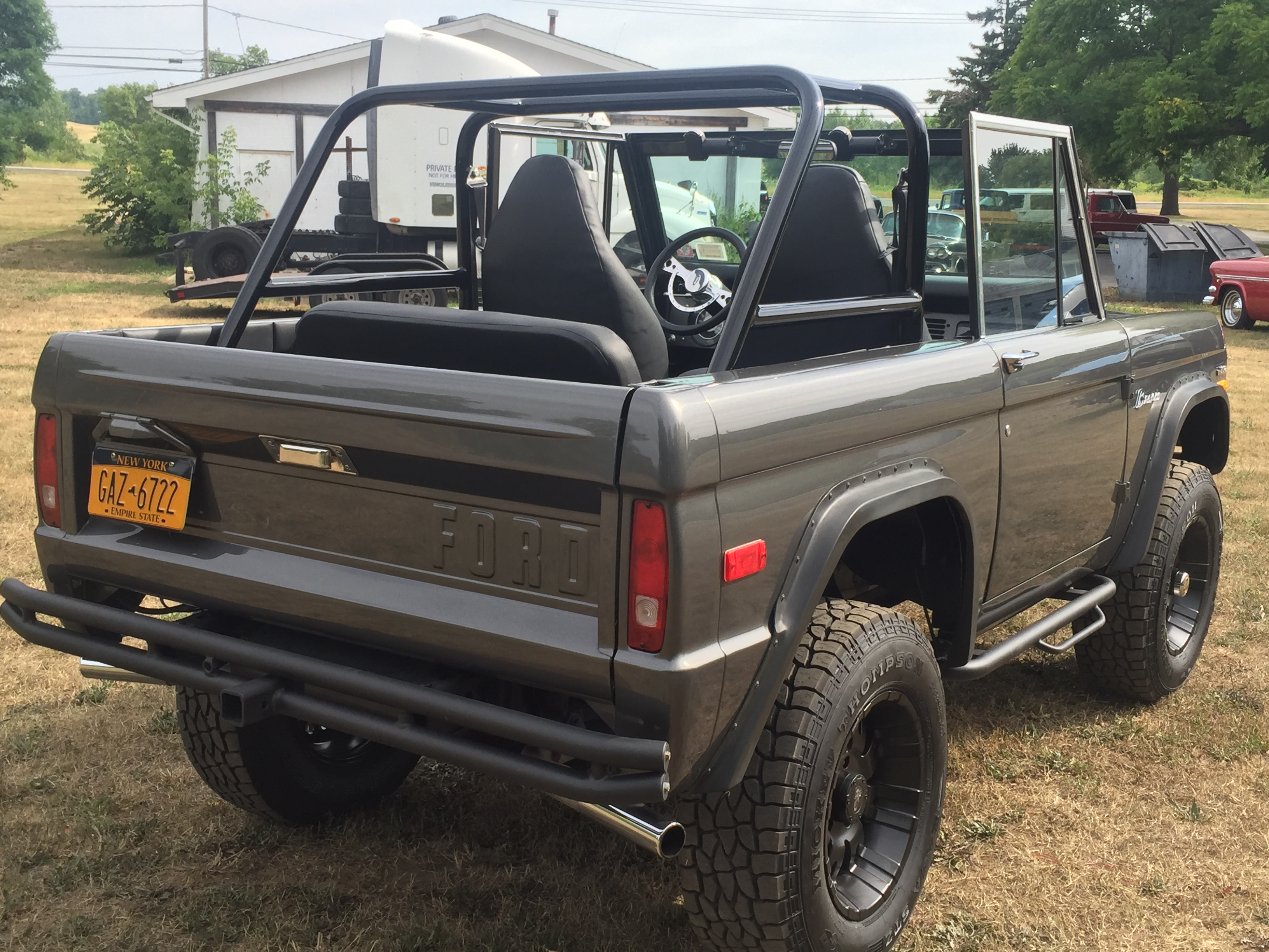 1970 Ford Bronco build photo 8