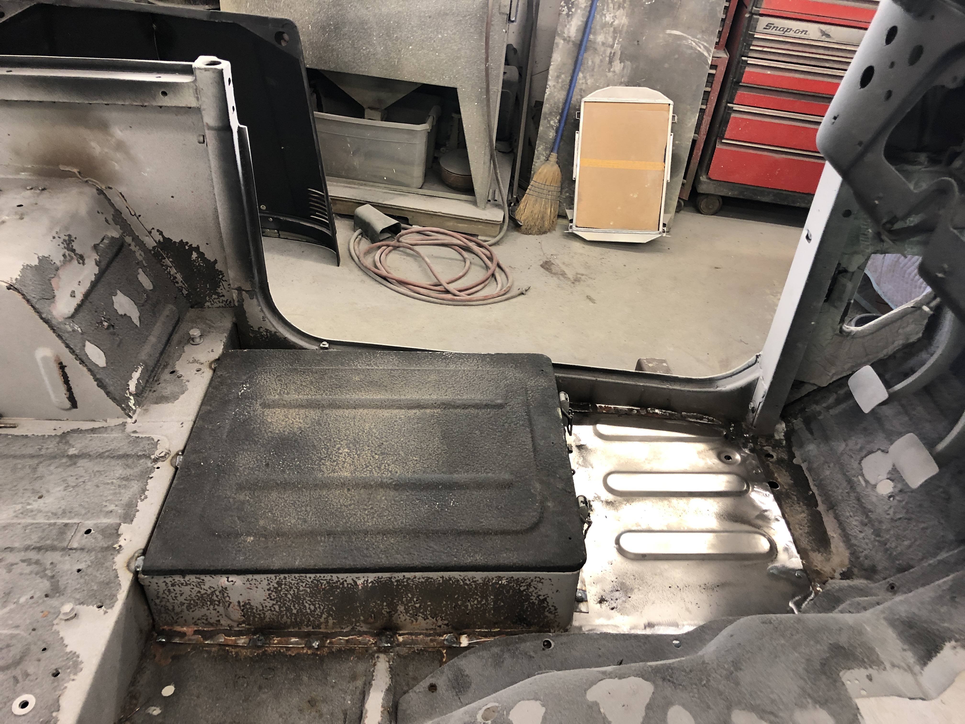 1970 Toyota Land Cruiser build photo 29